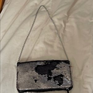 Stella and Dot Clutch